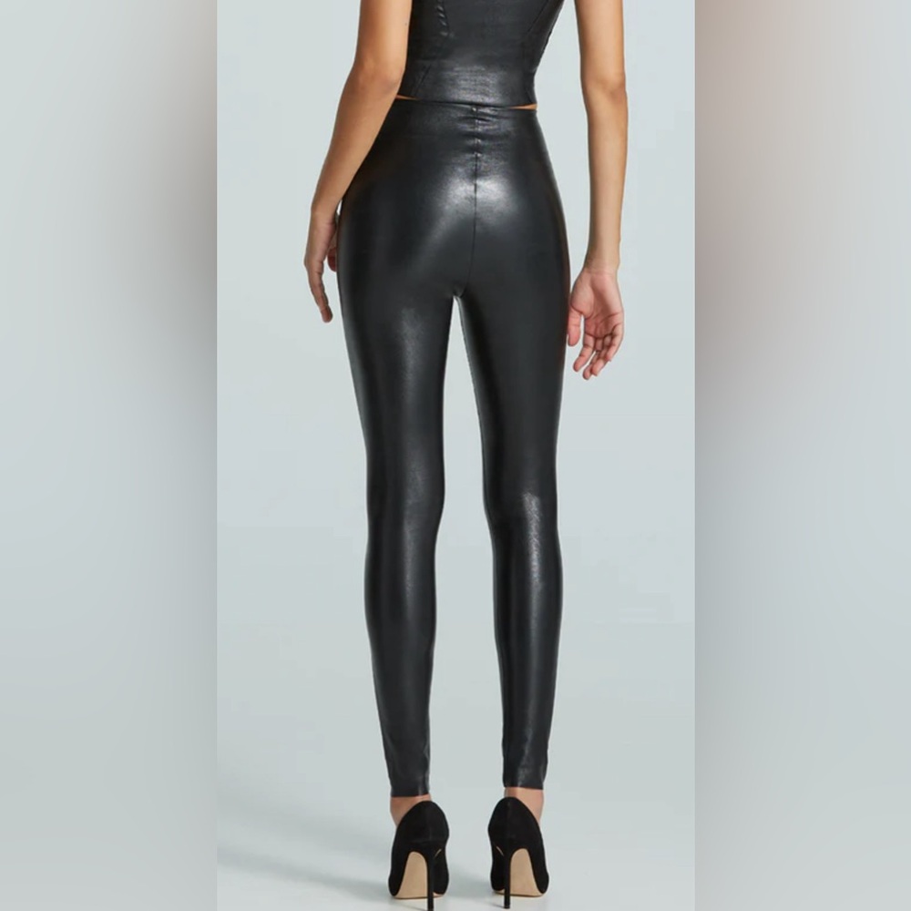 Commando Faux Leather Legging in Black Size XL - Picture 3 of 6